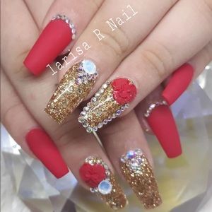 Meet your Posher, Niki